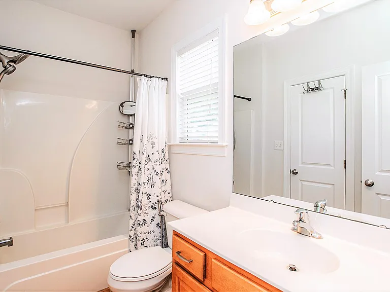 315 Woodvale Pl — Photo 21