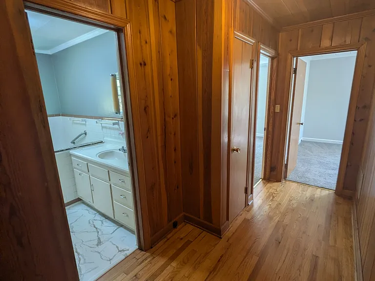 583 Hillcrest Ave — Photo 28