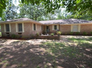 809 Main St S, Bethune, SC 29009