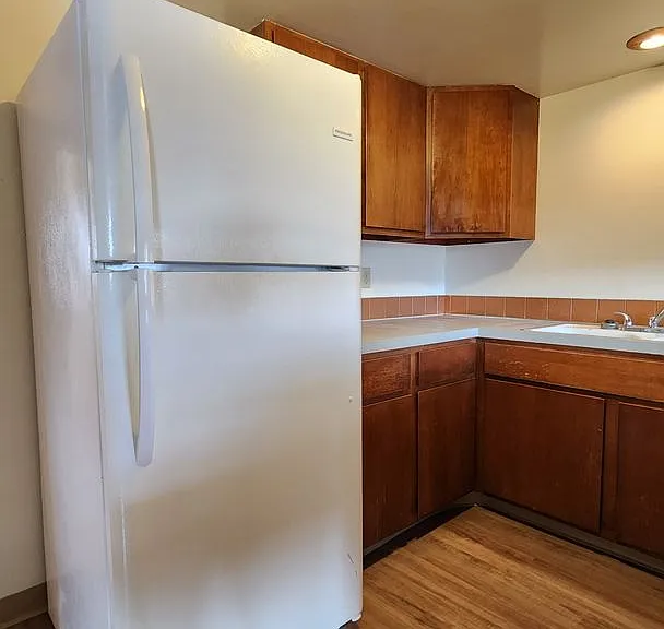 104 Camelot Ct — Photo 7
