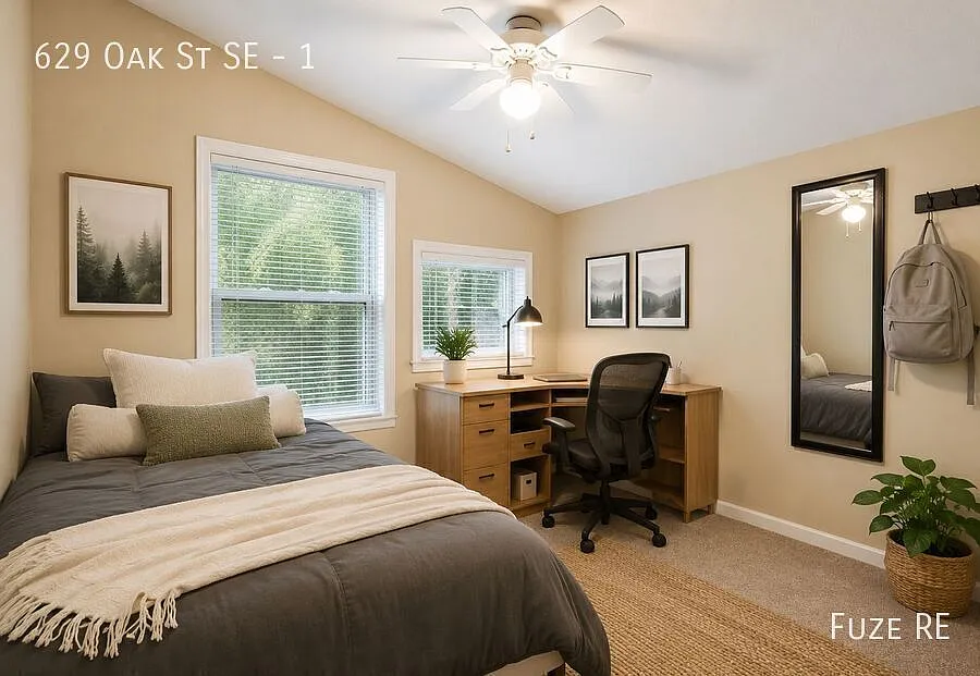 *Fall Price Reduction!* 5bd / 2ba Available 9/1/26! — Photo 4