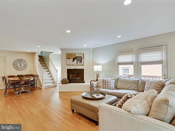 4th image of 117 Driscoll Way