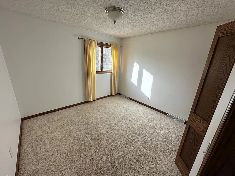 925 Sierra Ln NE — Photo 24