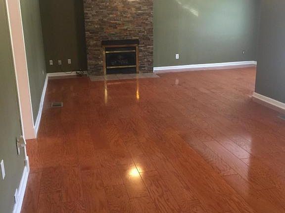 4th image of 5023 Landbrook Dr