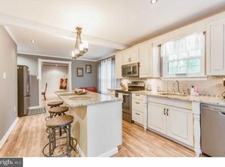 601 Jaeger Ct, Sicklerville, NJ 08081