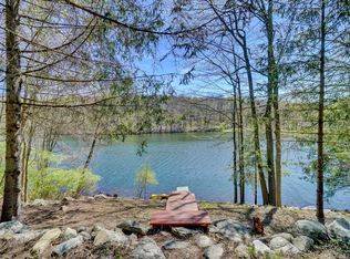 226 Beach Dr, Mahopac, NY 10541