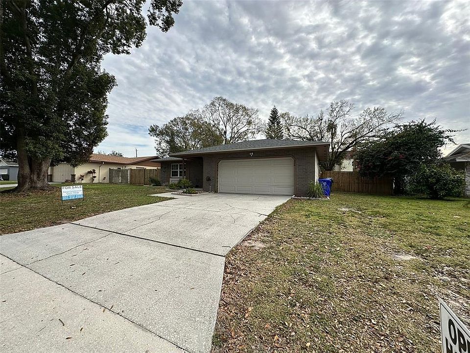 1st image of 526 EL CAMINO REAL S