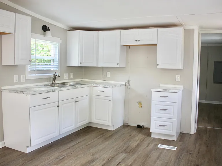 413G W Limestone Rd #G — Photo 3