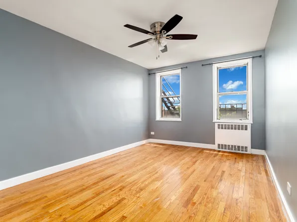 5610 Netherland Avenue image 12 of 14