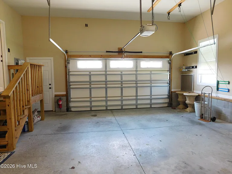 101 Staffordshire Dr #101 — Photo 56