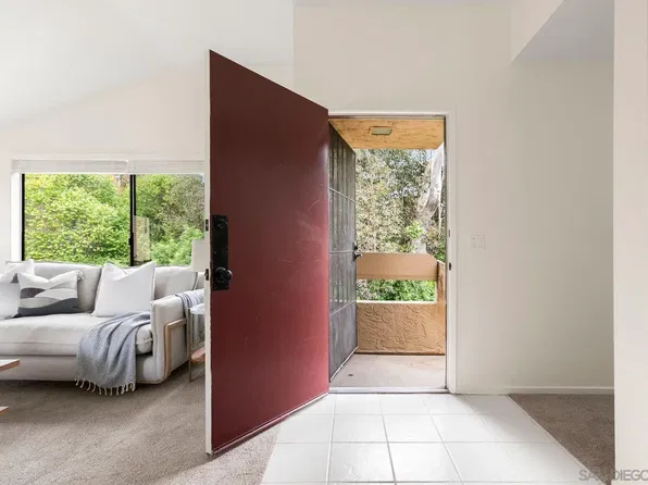 7959 Caminito Dia Unit 4, San Diego, CA 92122
