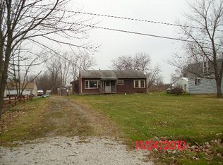 1410 Harrison Rd, Chesterton, IN 46304