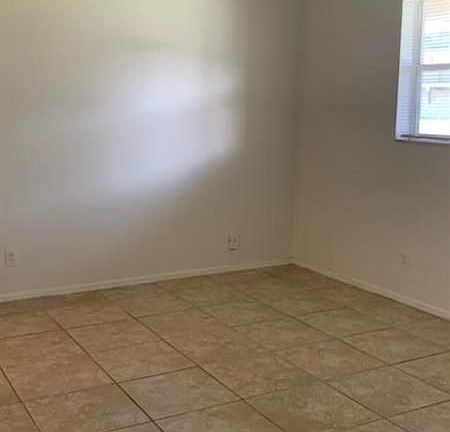 5th image of 7925 Fairview Dr APT 107