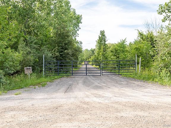 2nd image of 35191 31 Mile Rd