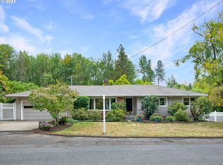 8080 SW Parrway Dr, Portland, OR 97225