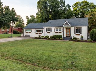 2621 Live Oak Rd, Nashville, TN 37210