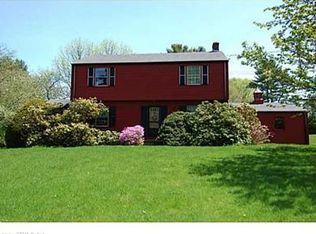 30 Applewood Rd, Branford, CT 06405