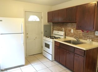 24295 Columbus Ave, Warren, MI 48089