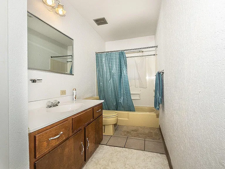 2 Orchard Dr #2 — Photo 6
