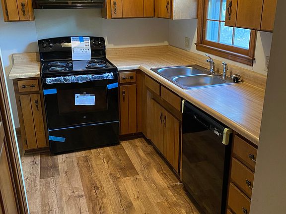 2nd image of 4769 Worden Dr