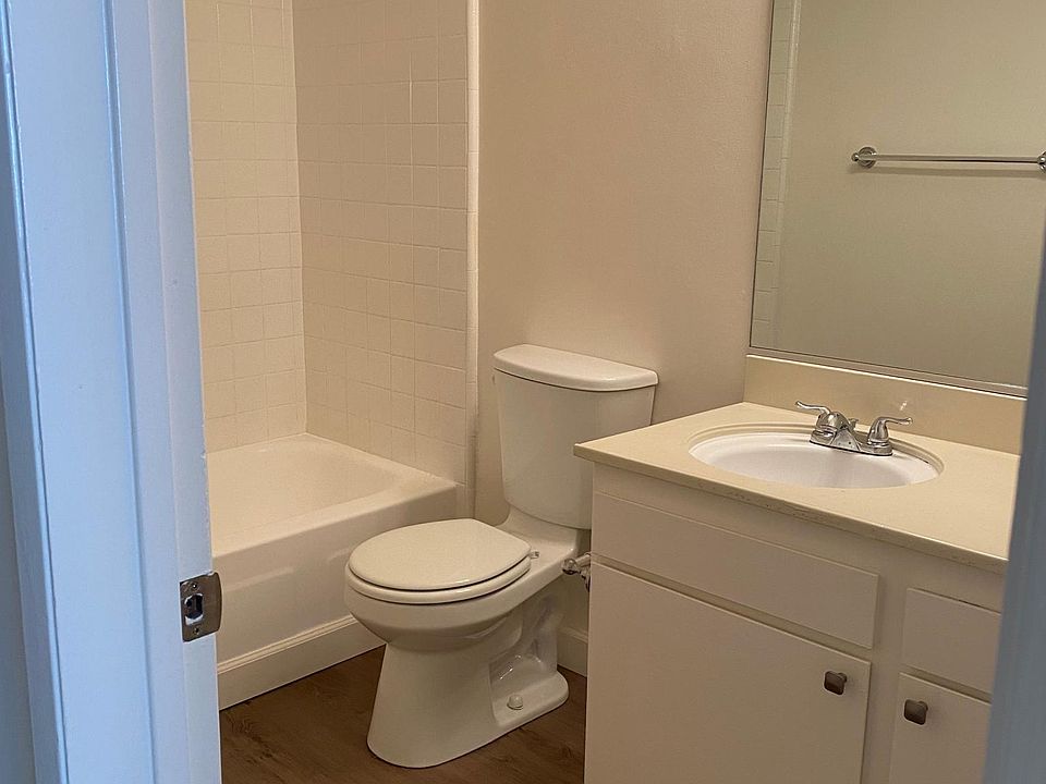 1st image of 1609 Fremont Ave #207