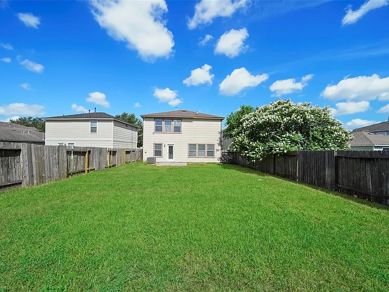 3610 Avalon Castle Dr — Photo 22