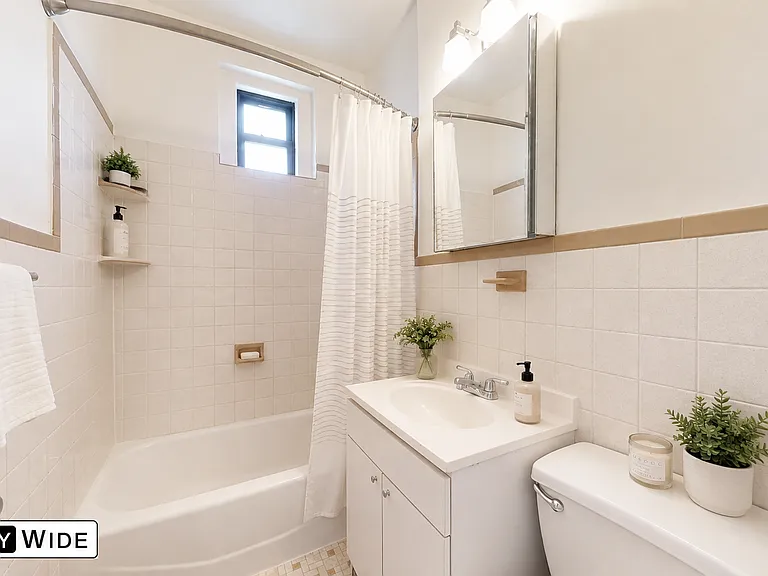 610 W 164th St #52 — Photo 4