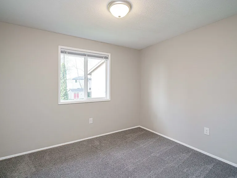 12410 NE 101st St — Photo 27