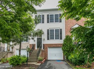 2586 Oak Tree Ln, Woodbridge, VA 22191