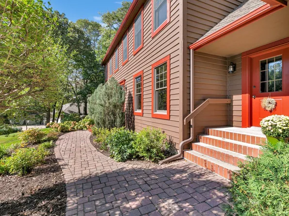 823 Ridgewood Ct, Sartell, MN 56377