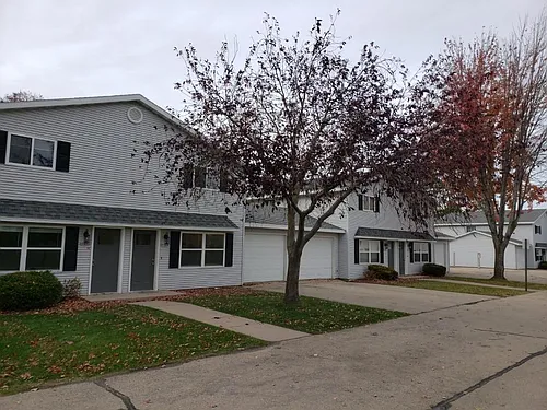 1149 W South Park Ave #F Photo 1
