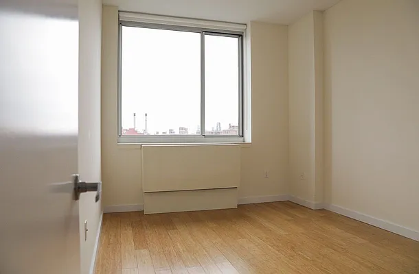 Rented by Kahen Properties | media 9