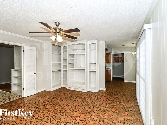 3rd image of 1347 Abernathy Ave
