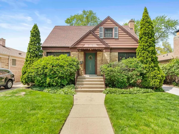 (undisclosed Address), Chicago, IL 60655