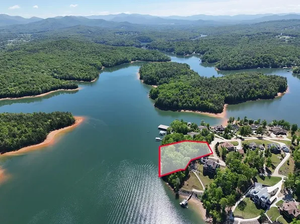217 Hunter Ln, Blairsville, GA 30512