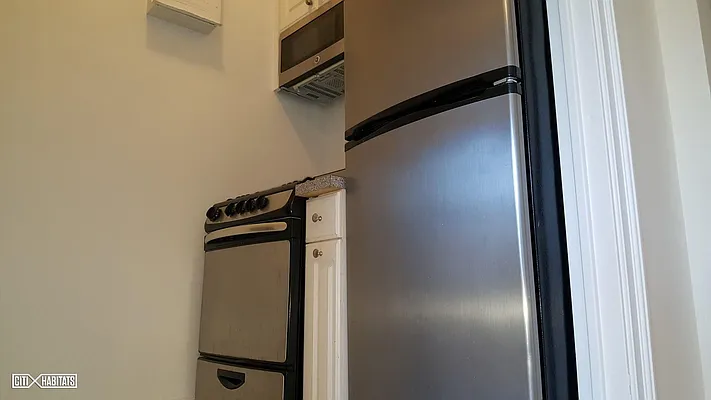 Rented by Citi Habitats | media 20