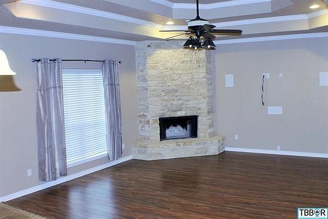 2nd image of 1153 Frederick Ln