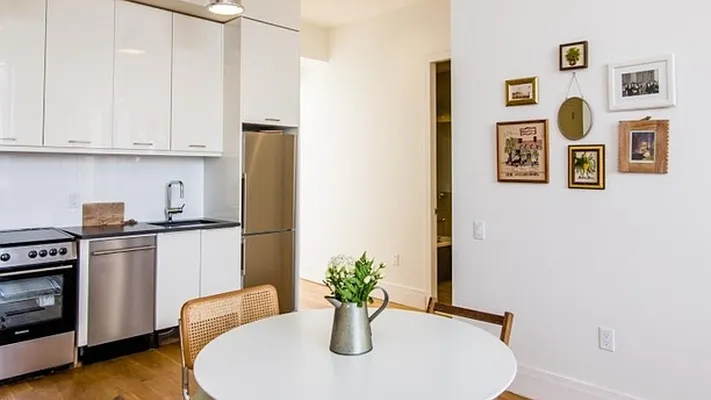 Rented by Nooklyn NYC LLC | media 7