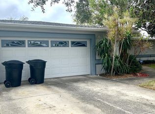 386 Bayview Dr NE #36, Saint Petersburg, FL 33704