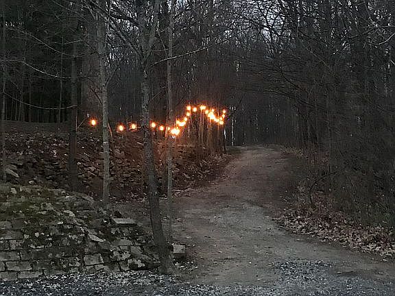 3rd image of 6197 Lakeview Park Dr