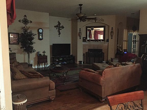 5th image of 5419 Tammy Ln