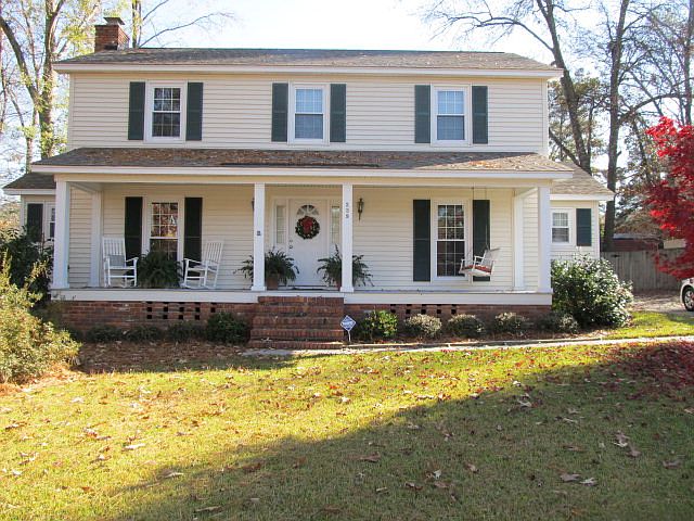 1st image of 239 Hillbrook Dr