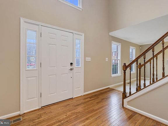 4th image of 6623 Rosemont St