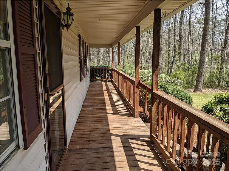 8505 Mount Holly Hntrsvlle Rd — Photo 5