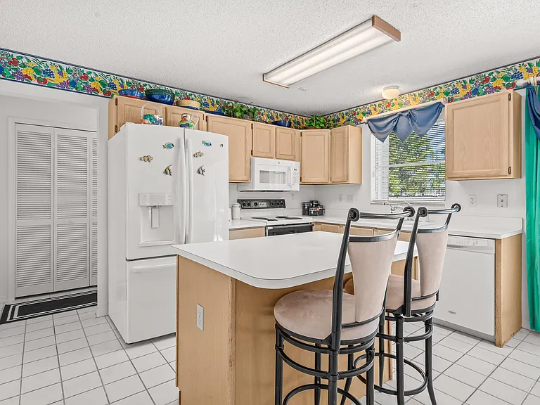 2746 Linkside Dr — Photo 16