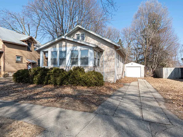 2012 17th Ave, Rockford, IL 61104