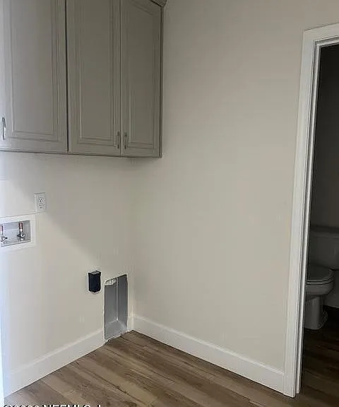 687 S Orange St — Photo 3