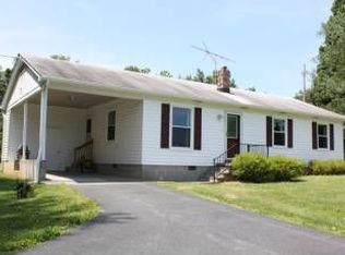 2230 W River Rd, Scottsville, VA 24590