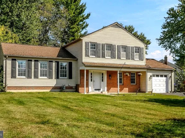 17325 Chiswell Rd, Poolesville, MD 20837