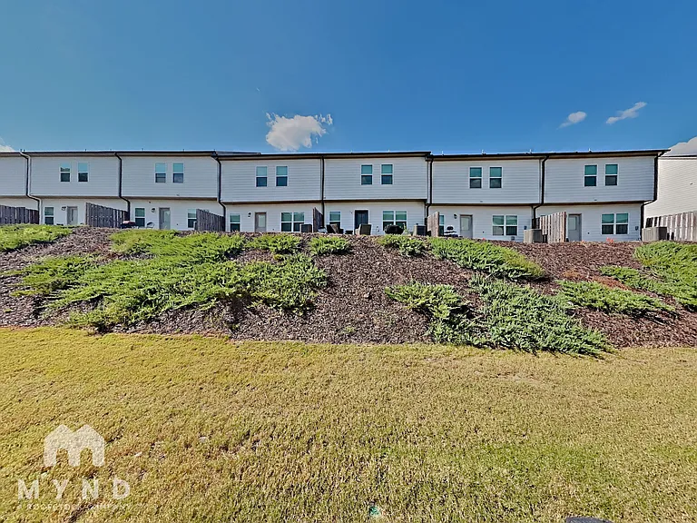 1392 Ben Park Way — Photo 17